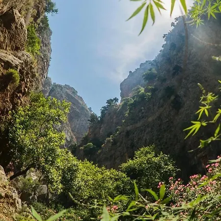 Butterfly Valley Glamping Luxury tent Fethiye