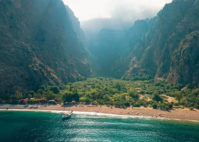 Butterfly Valley Seaside Glamping Tente de luxe