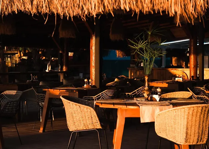 Butterfly Valley Seaside Glamping Tente de luxe