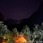 Οργανωμένο κάμπινγκ Butterfly Valley Seaside Glamping
