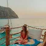 Οργανωμένο κάμπινγκ Butterfly Valley Seaside Glamping