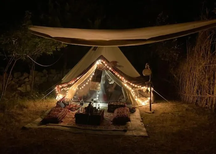Luxe tent Butterfly Valley Seaside Glamping Fethiye