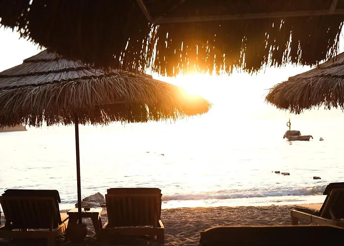 Butterfly Valley Seaside Glamping * Fethiye