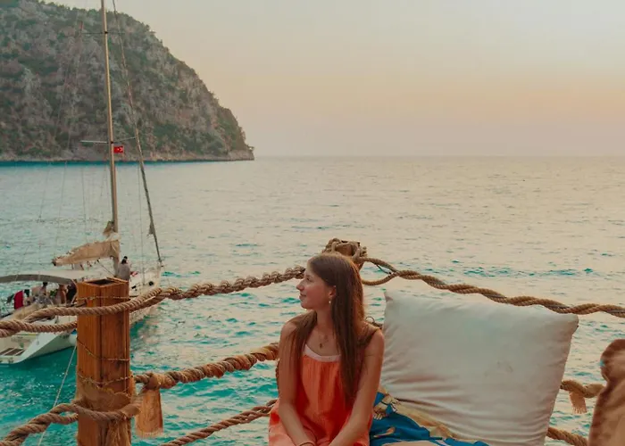 Luxe tent Butterfly Valley Seaside Glamping