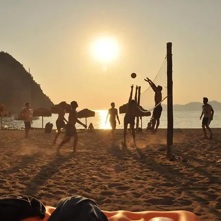 אוהל מפואר Butterfly Valley Glamping *