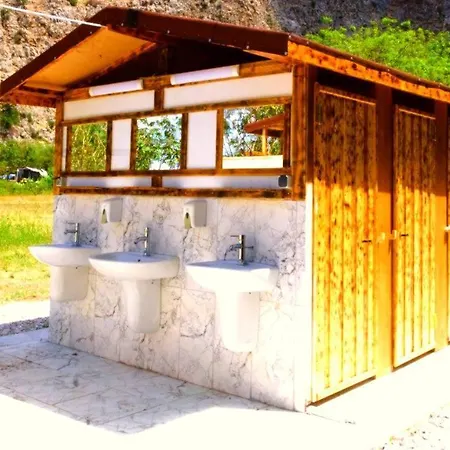 Butterfly Valley Glamping אוהל מפואר *