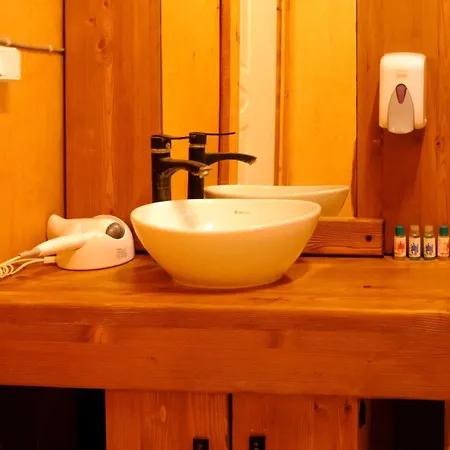 Butterfly Valley Glamping פאטהיה